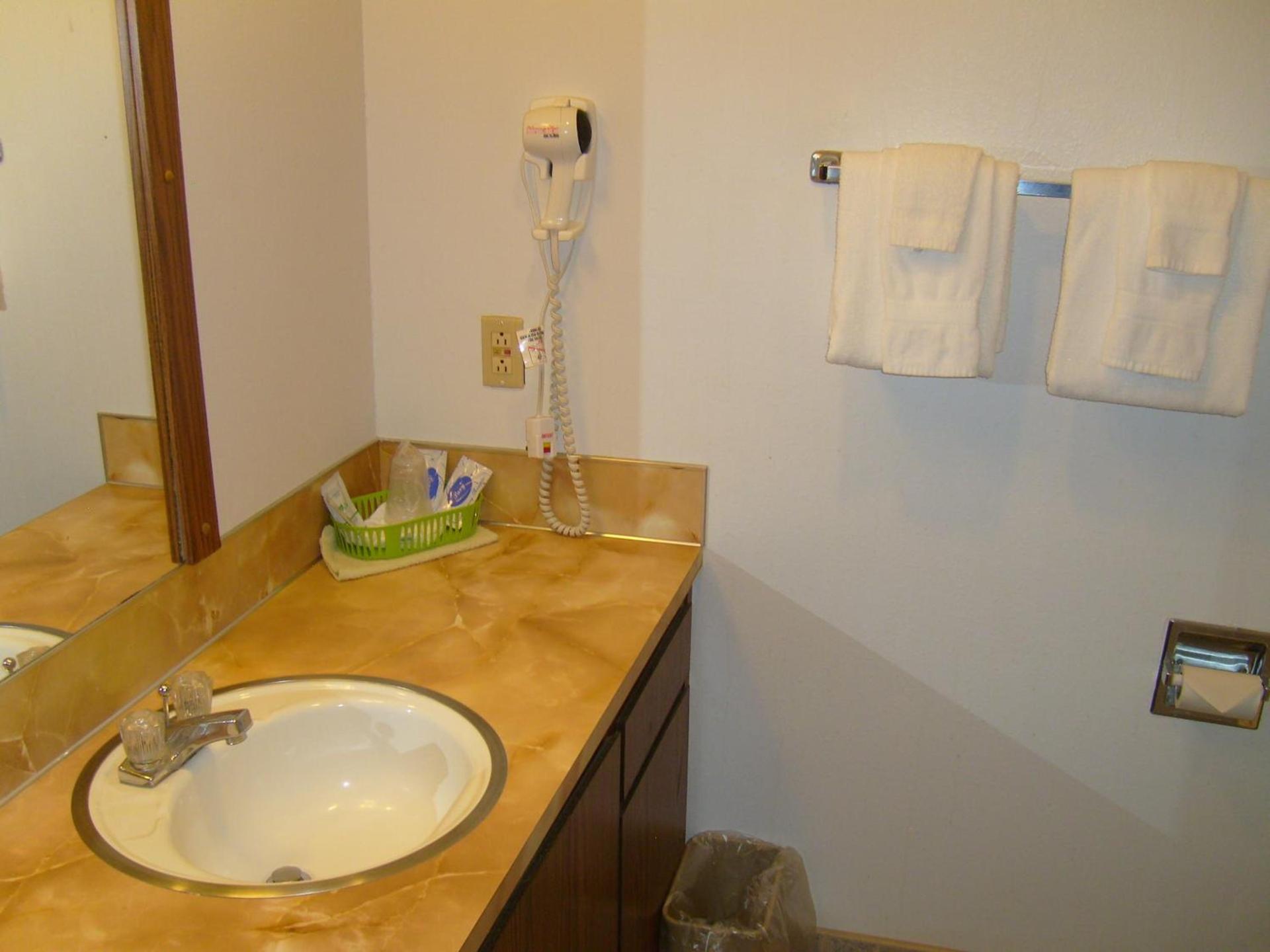 Shanico Inn photo 32