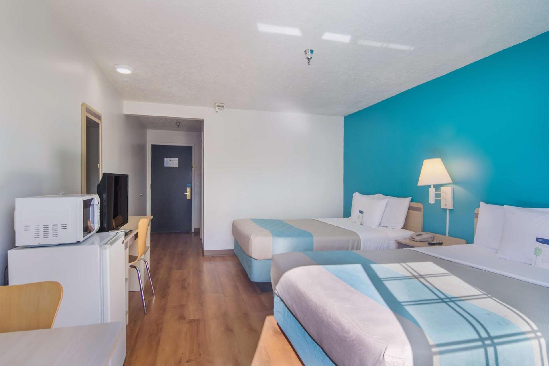 Motel 6-The Dalles, OR photo 10