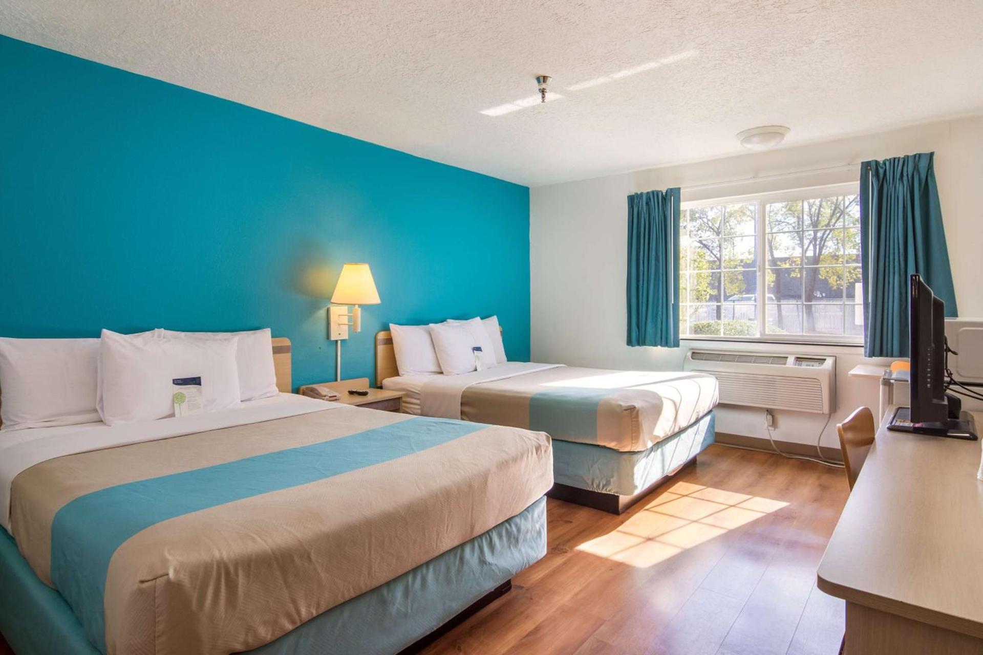 Motel 6-The Dalles, OR photo 8