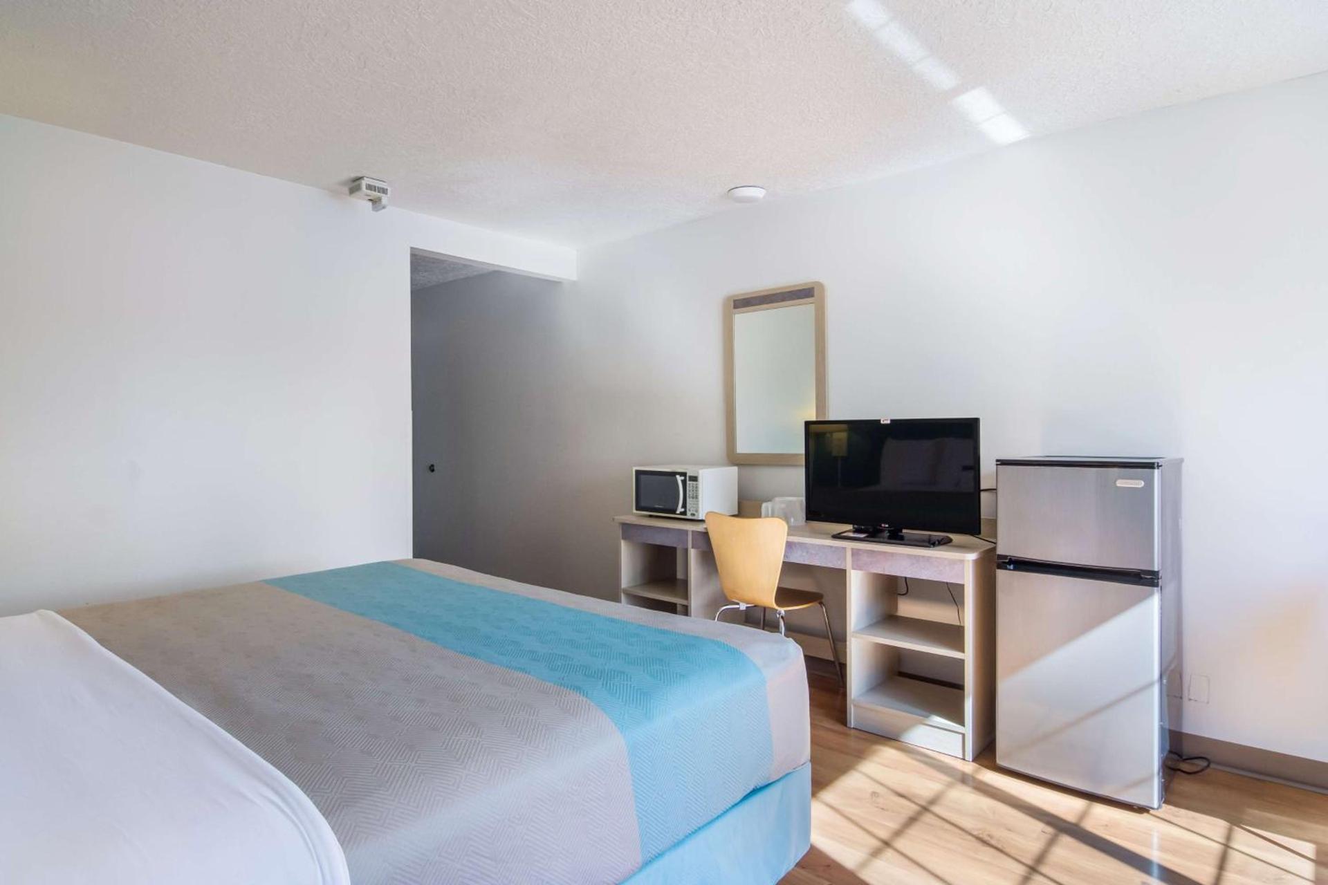 Motel 6-The Dalles, OR photo 15