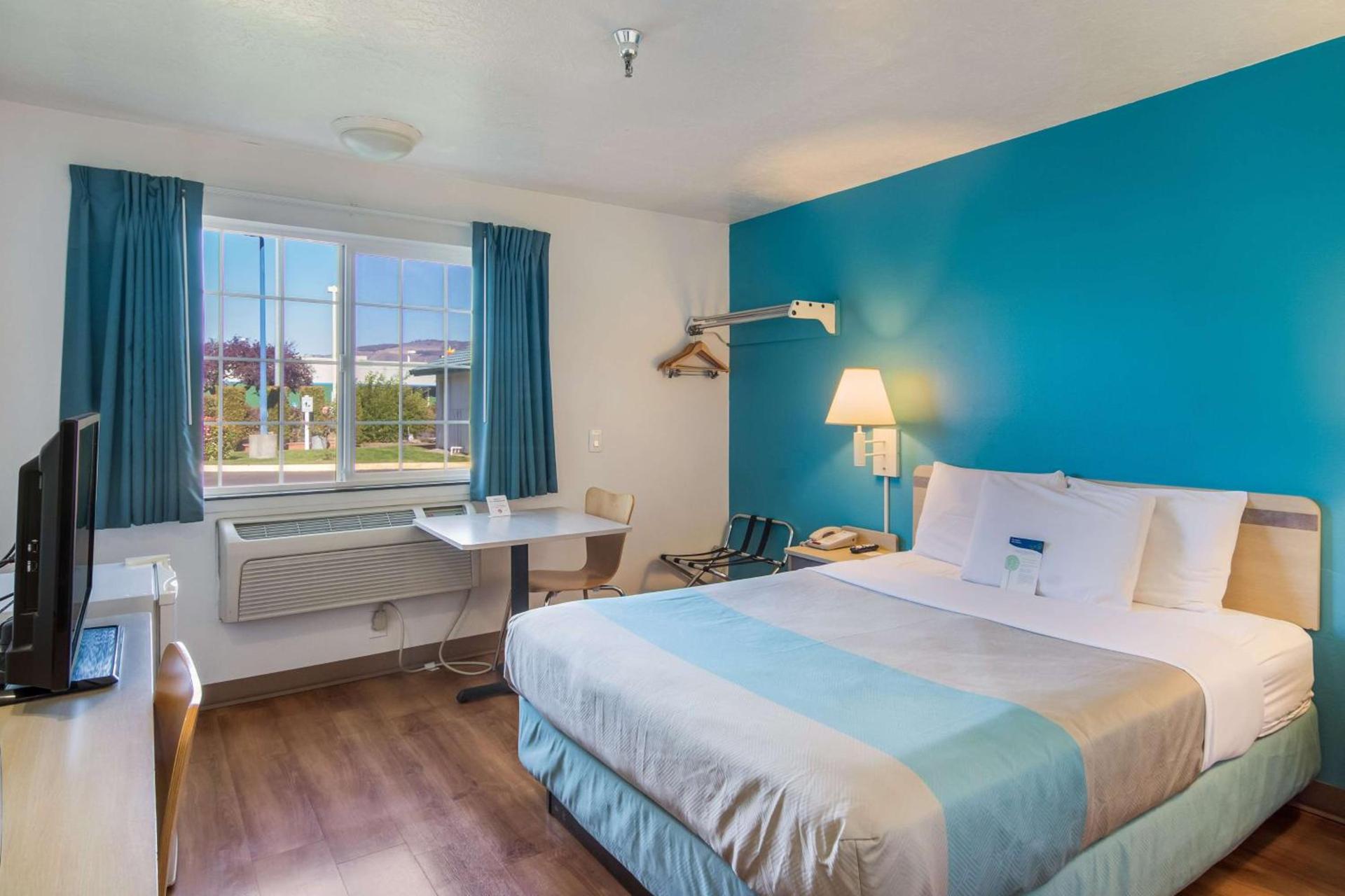 Motel 6-The Dalles, OR photo 17