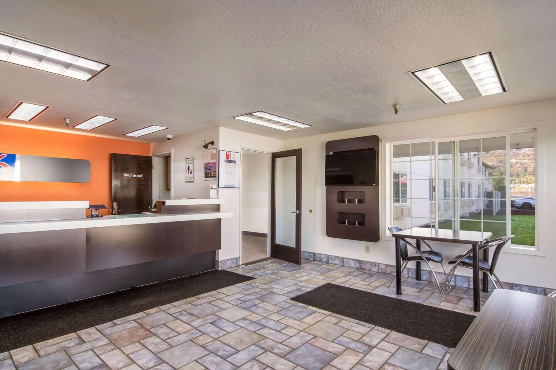 Motel 6-The Dalles, OR photo 23