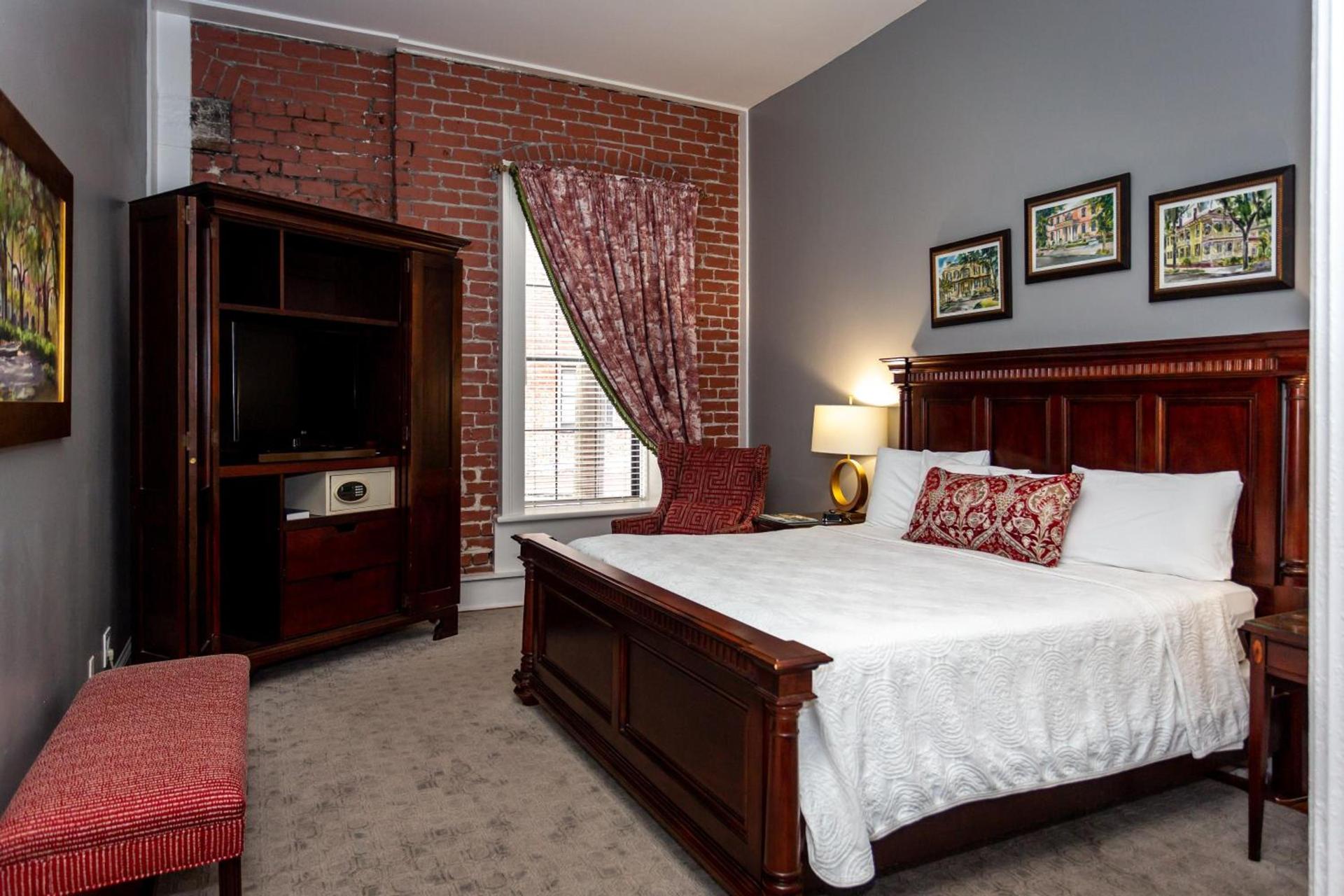 East Bay Inn, Historic Inns of Savannah Collection photo 34