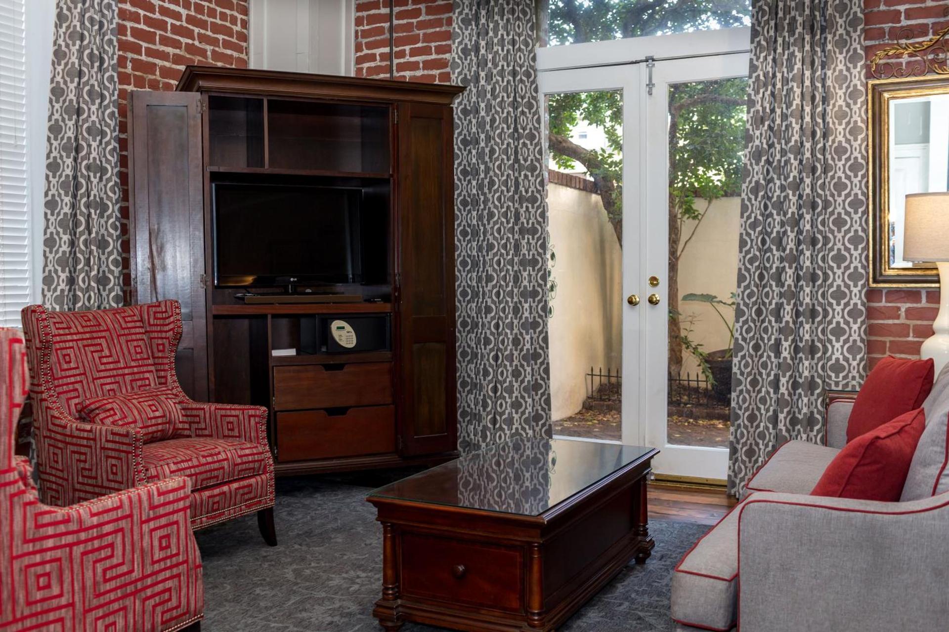 East Bay Inn, Historic Inns of Savannah Collection photo 30