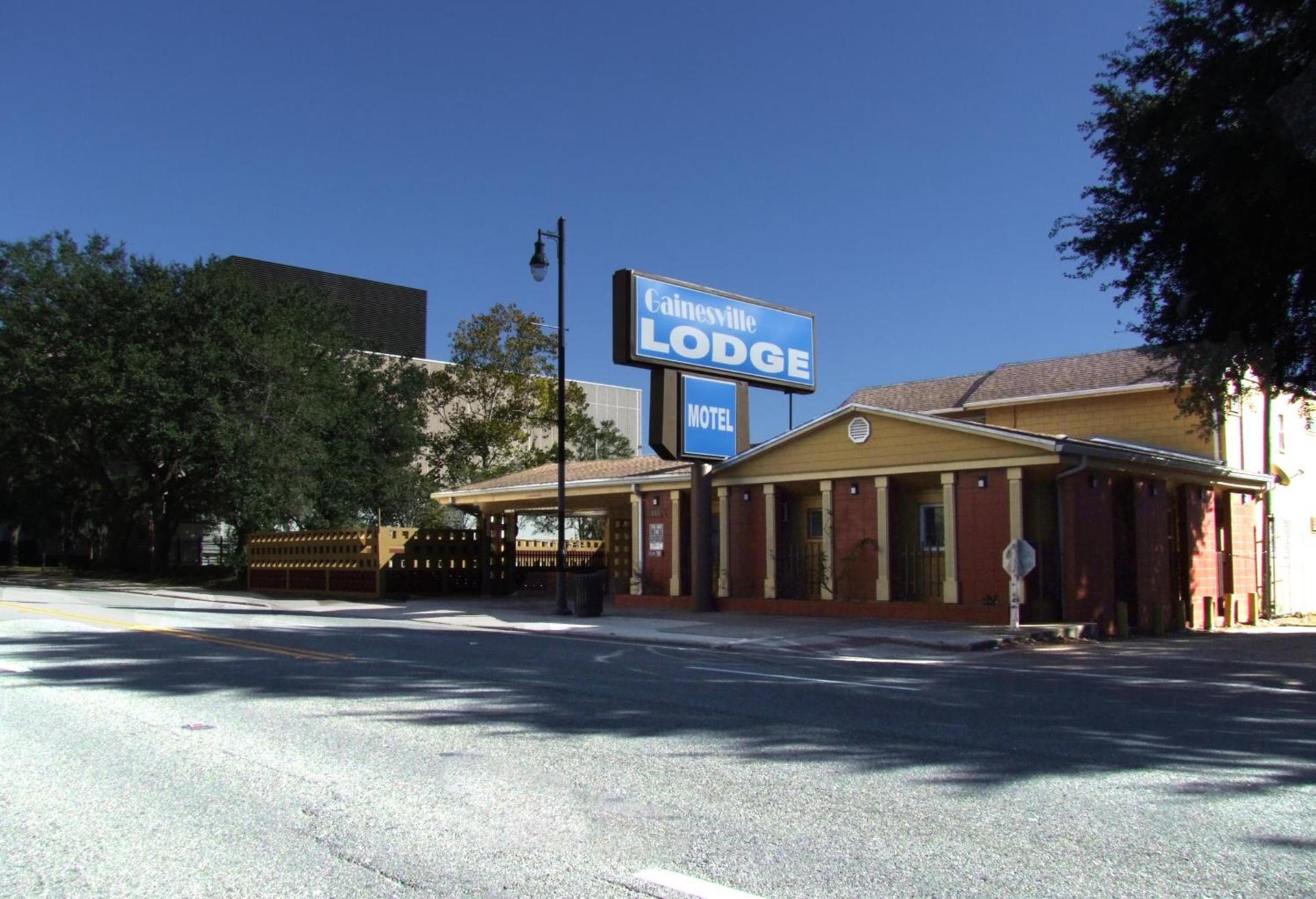 Gainesville Lodge photo 1