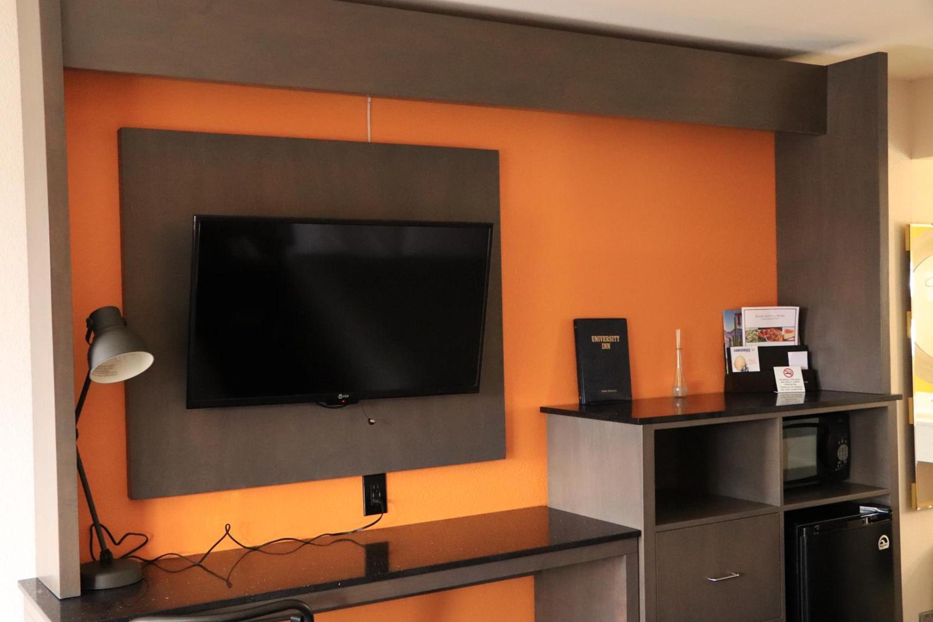 University Inn photo 14