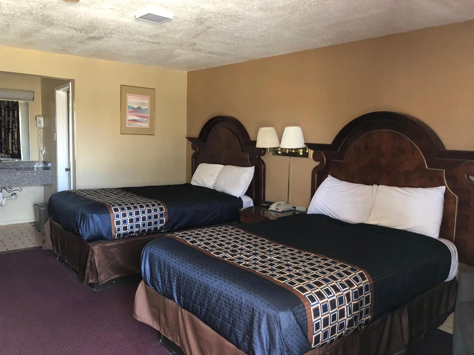 Villa West Inn photo 21