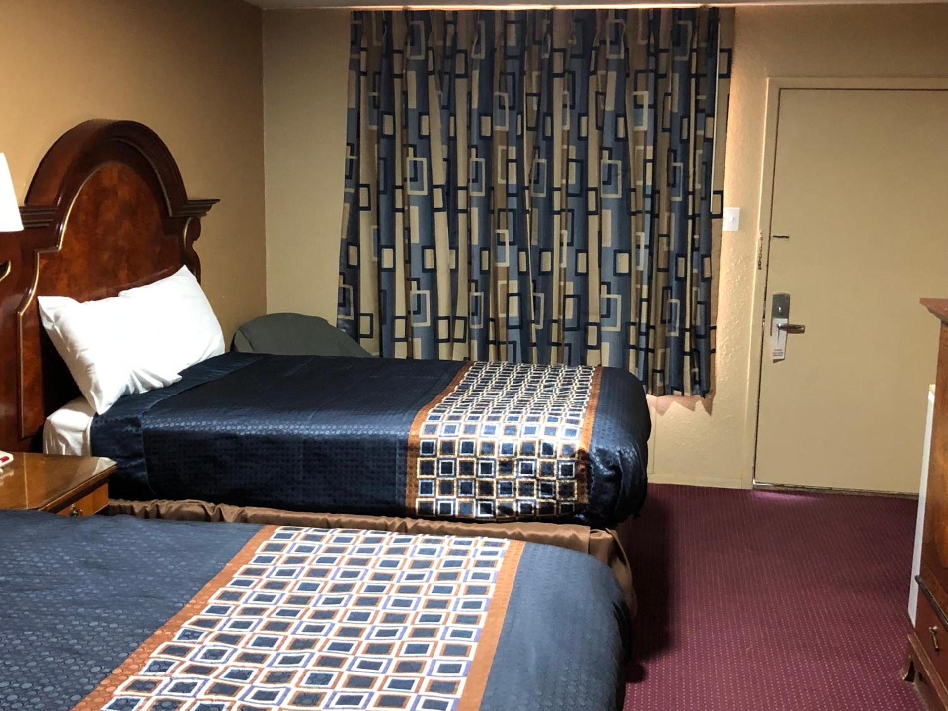 Villa West Inn photo 11