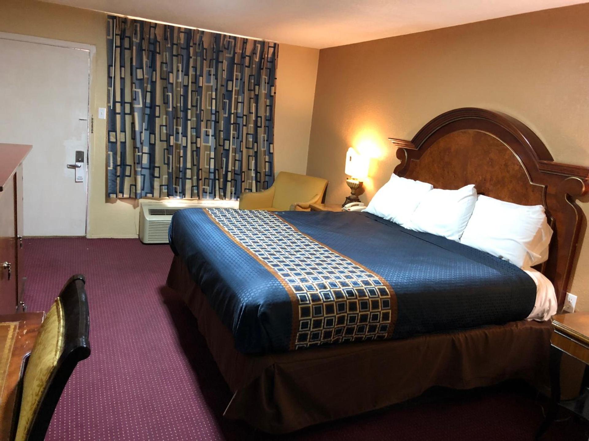 Villa West Inn photo 13