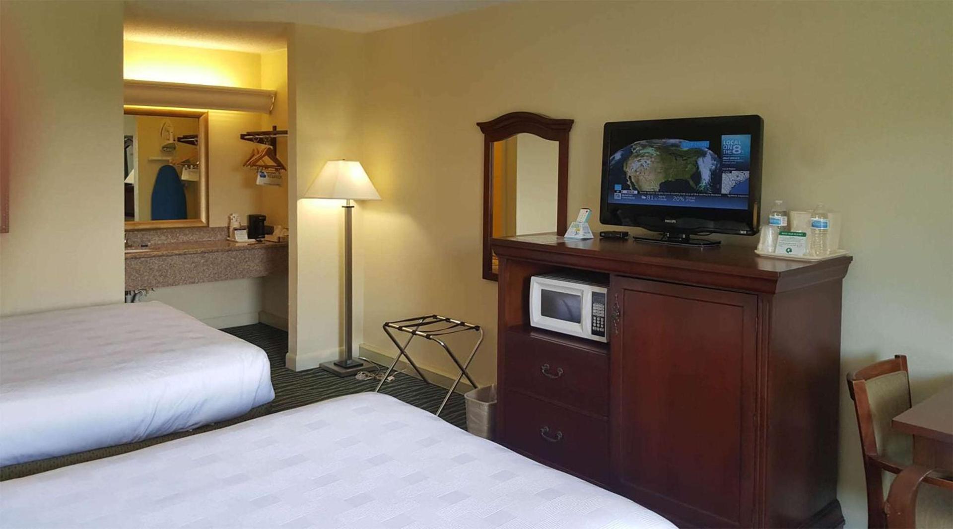Best Western Point South photo 19