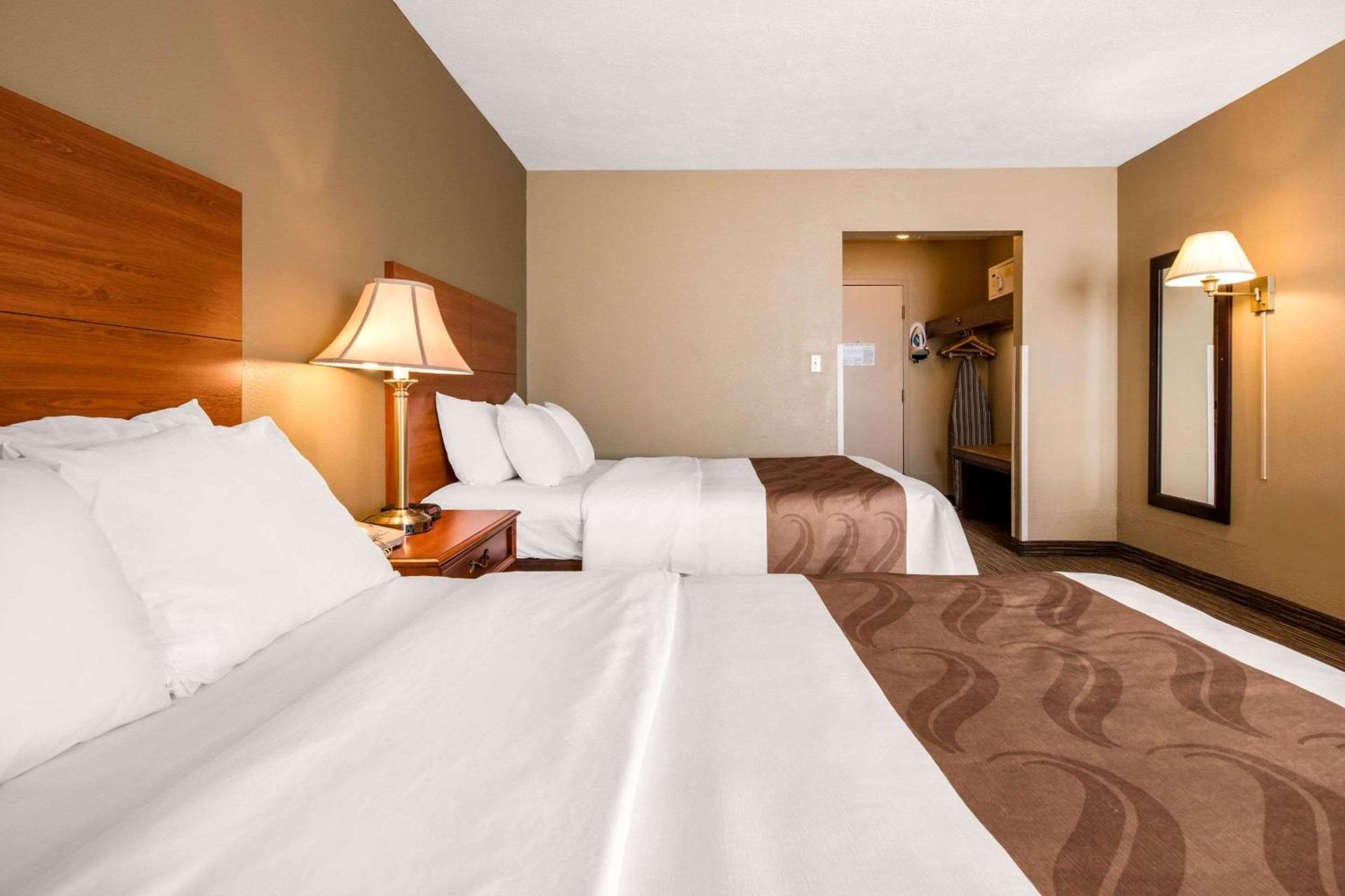 Quality Inn & Suites New Castle photo 27