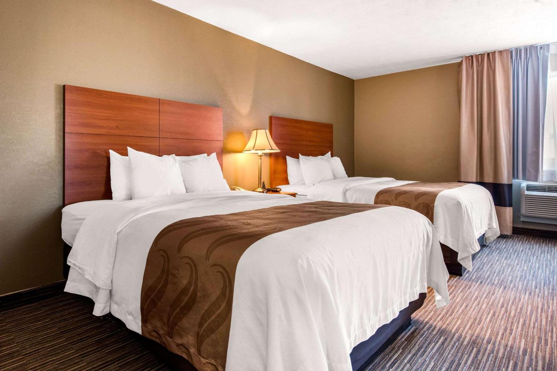 Quality Inn & Suites New Castle photo 23