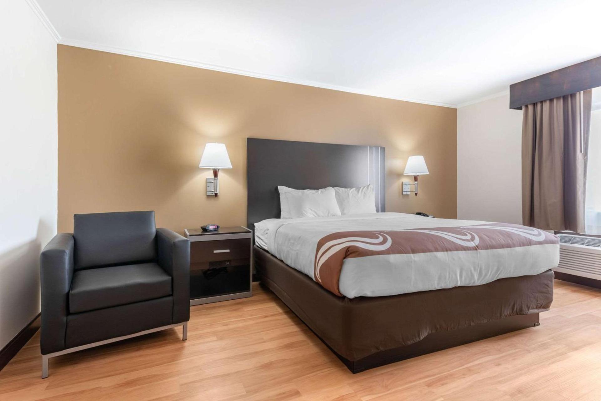 Quality Inn Fairborn near Wright Patterson AFB photo 13