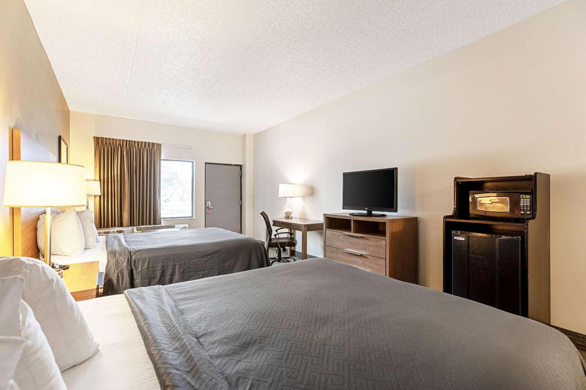 Econo Lodge Vero Beach - Downtown photo 16