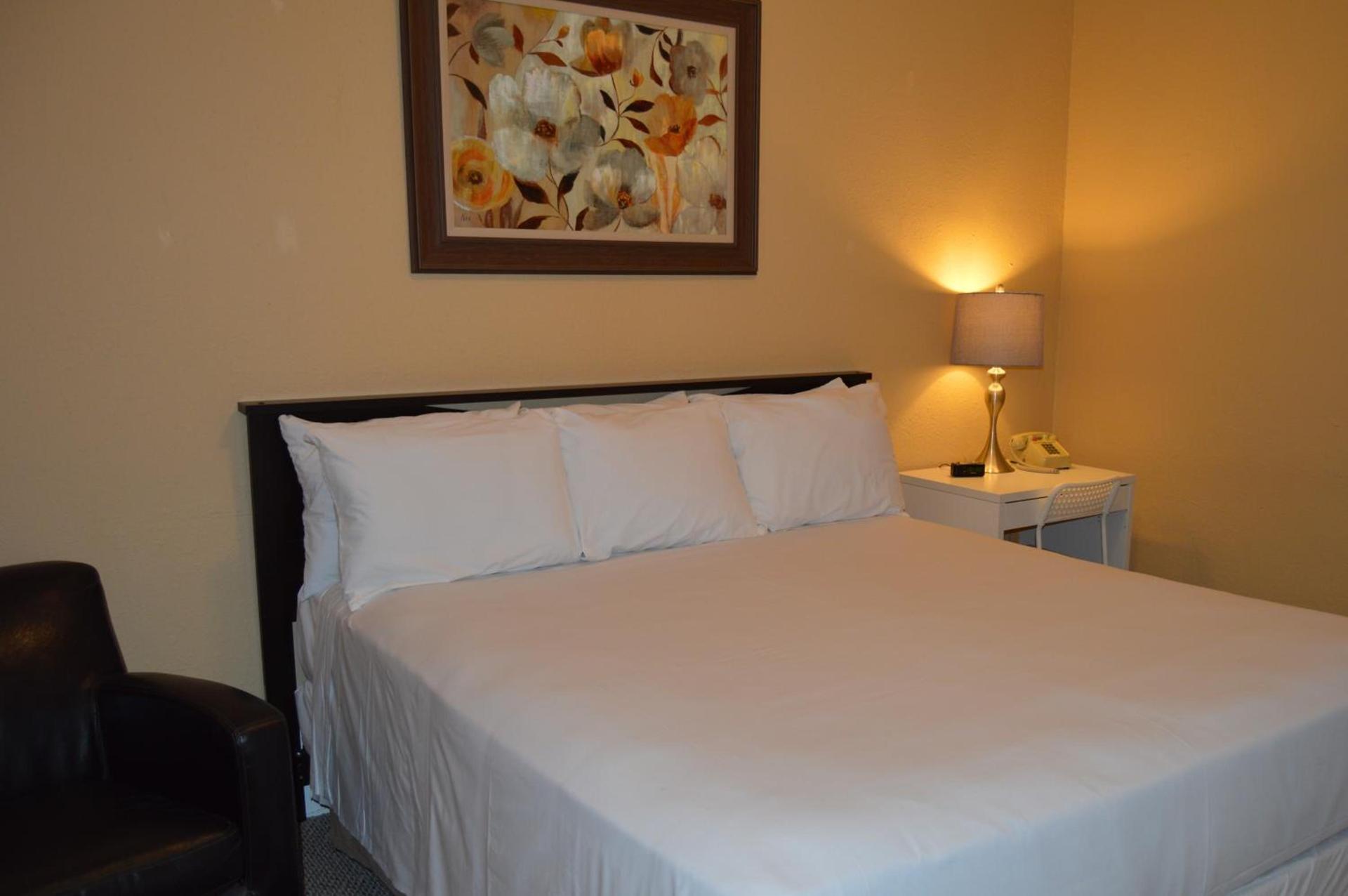 SF Plaza Hotel photo 7
