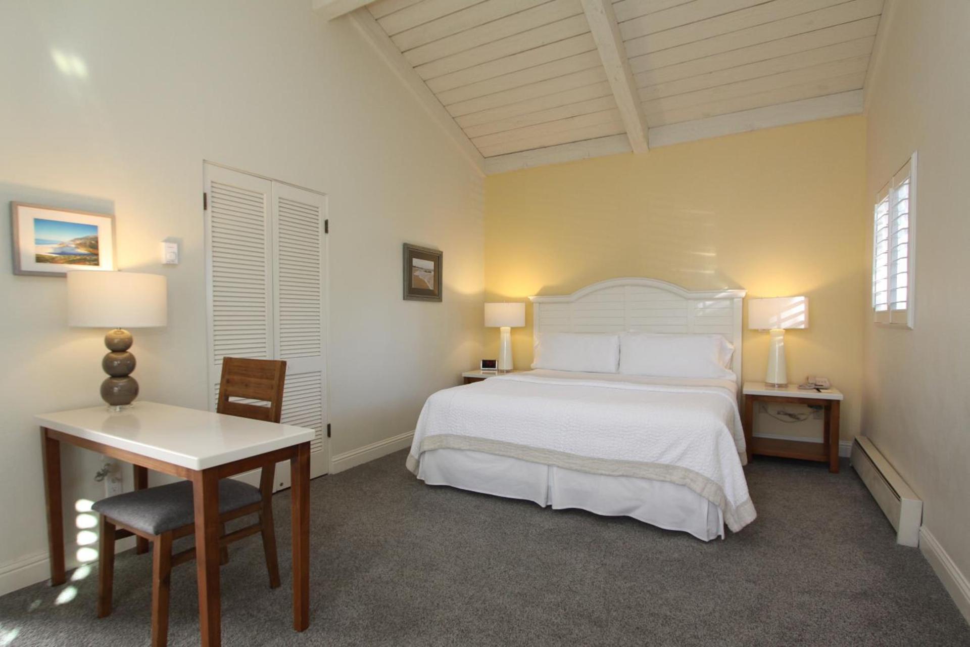 Lobos Lodge photo 6