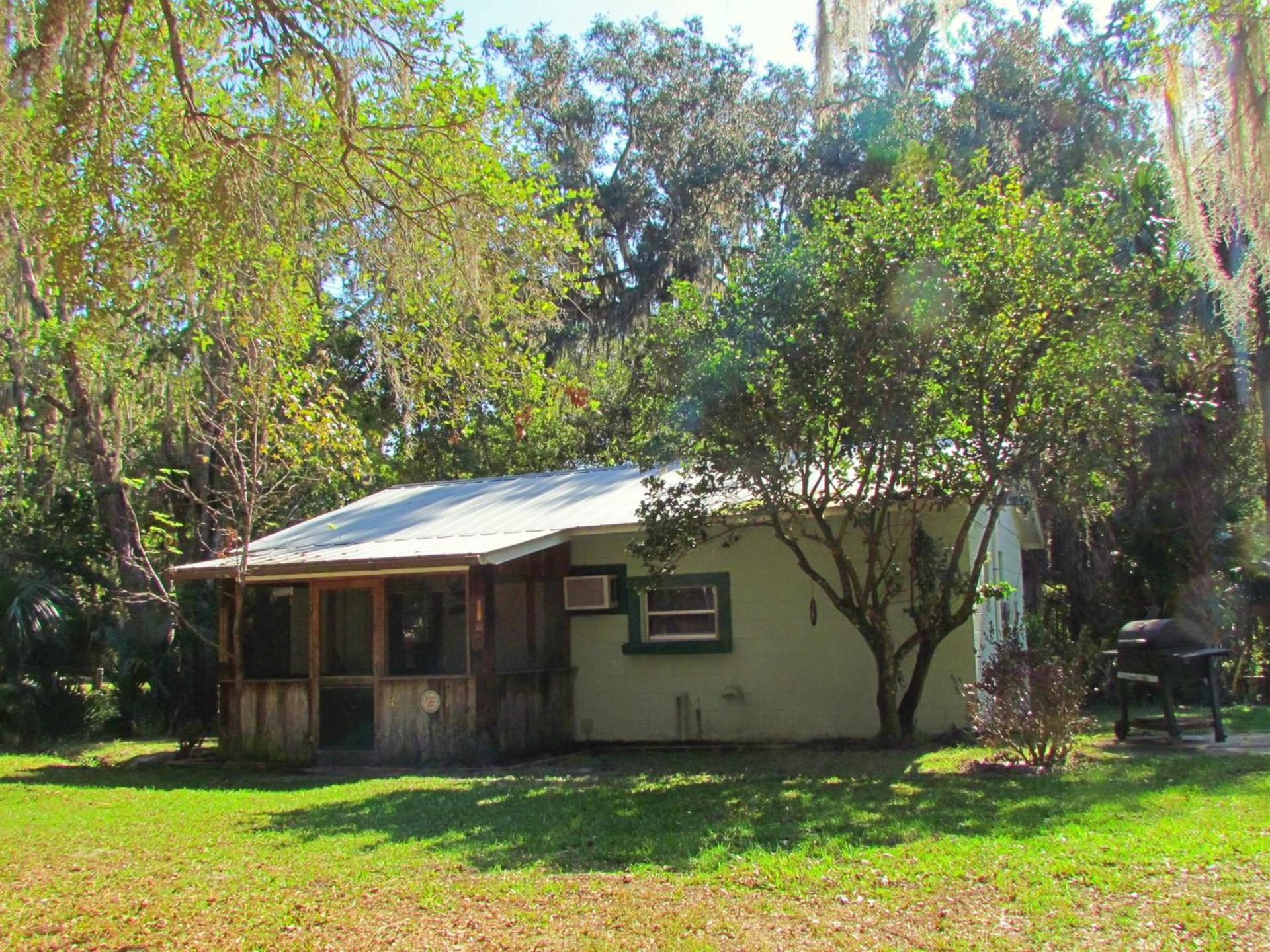 The Yearling Cabins photo 25