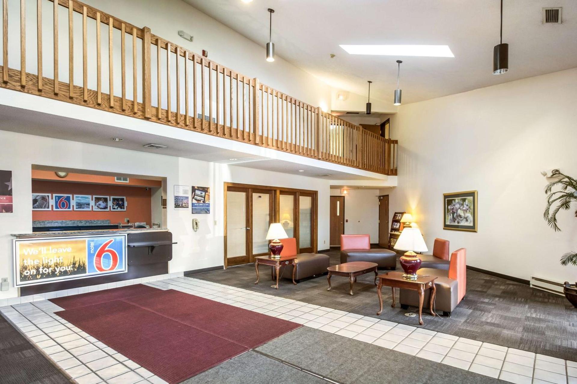Motel 6-Saukville, WI photo 23