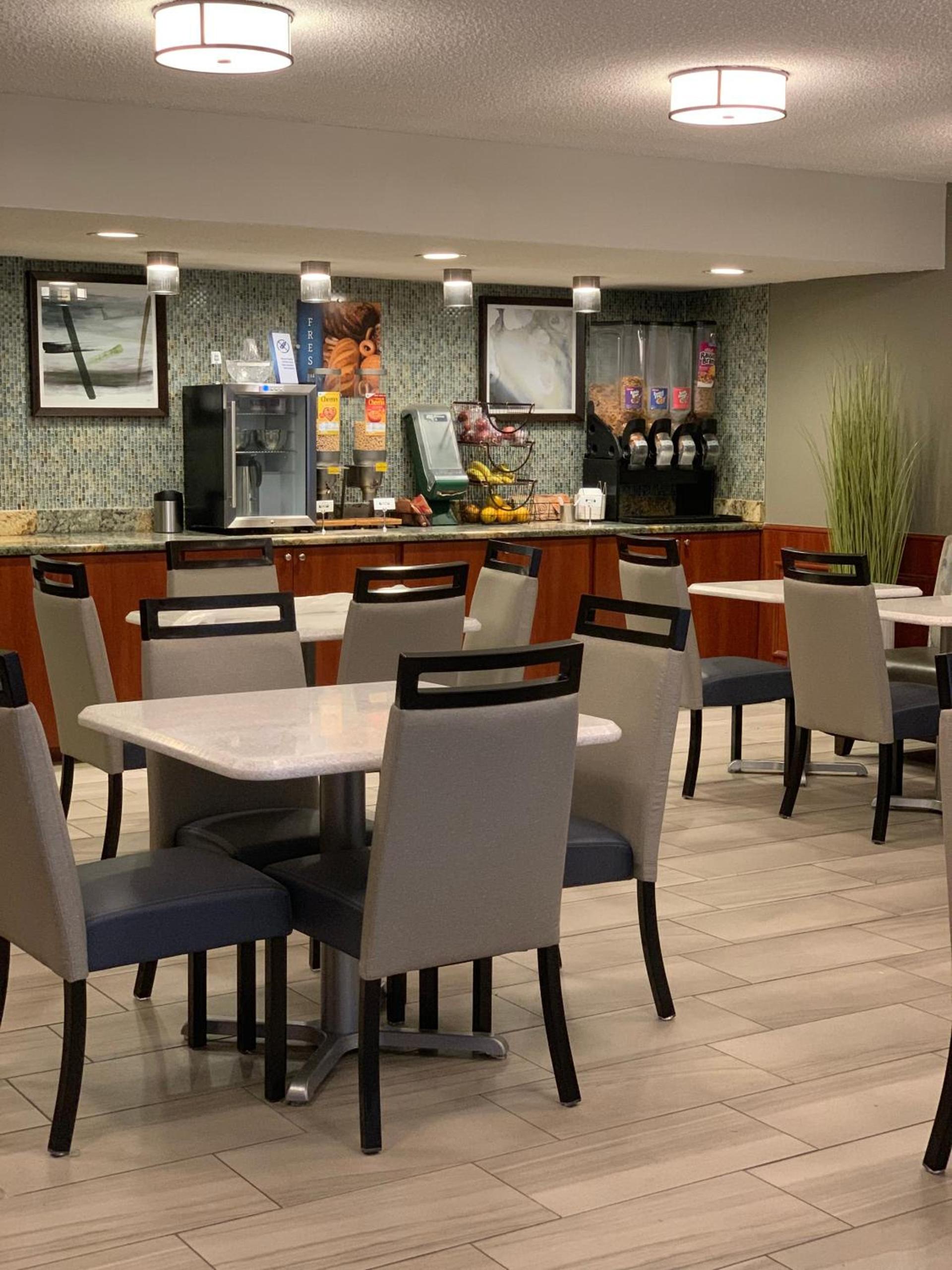 Best Western Tallahassee Downtown Inn and Suites photo 47