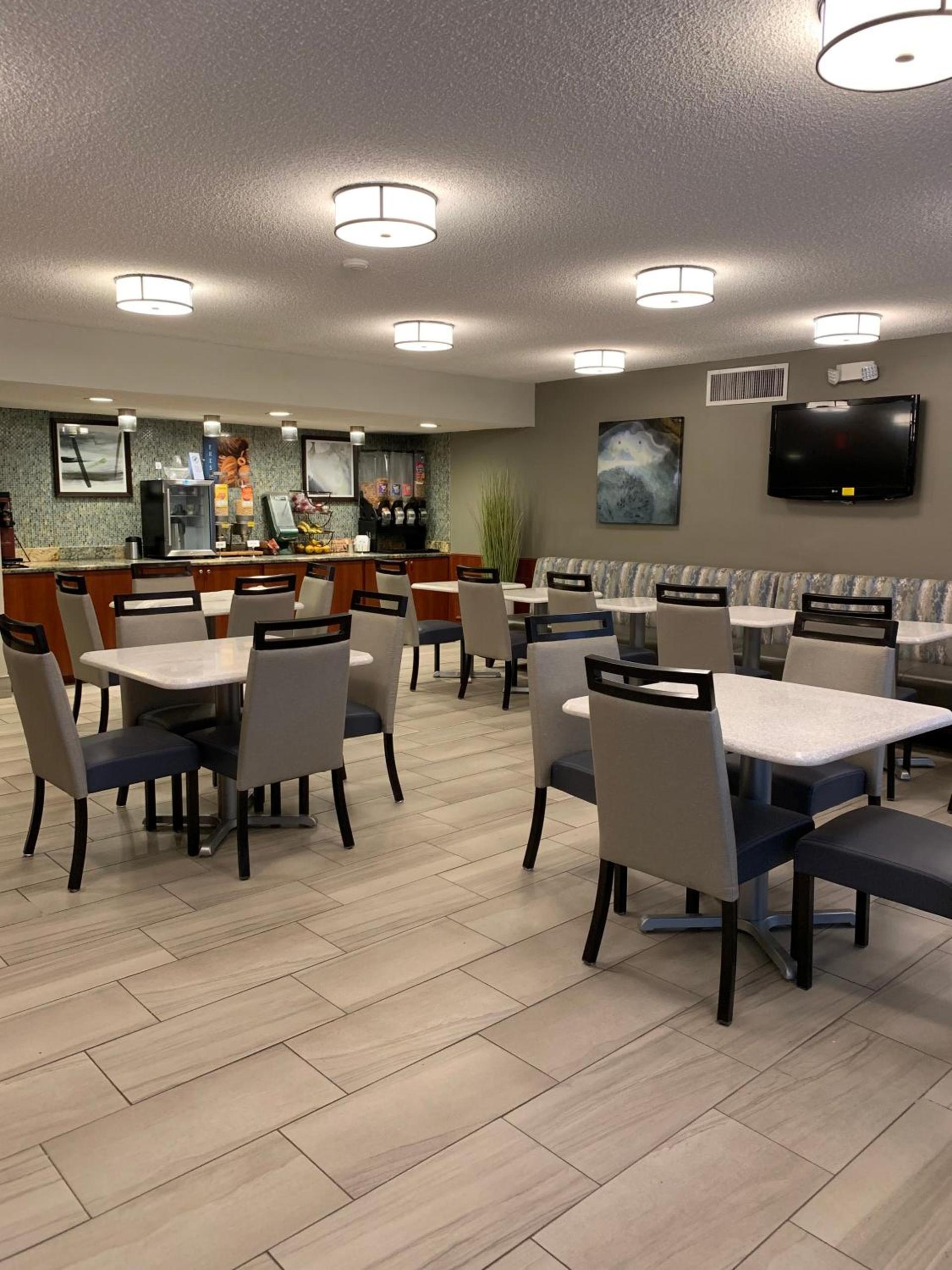Best Western Tallahassee Downtown Inn and Suites photo 46