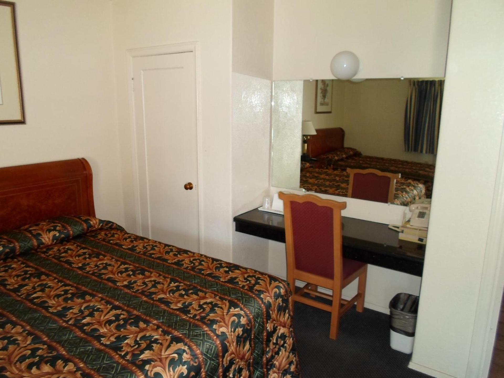 Budget Inn Morgan Hill photo 24