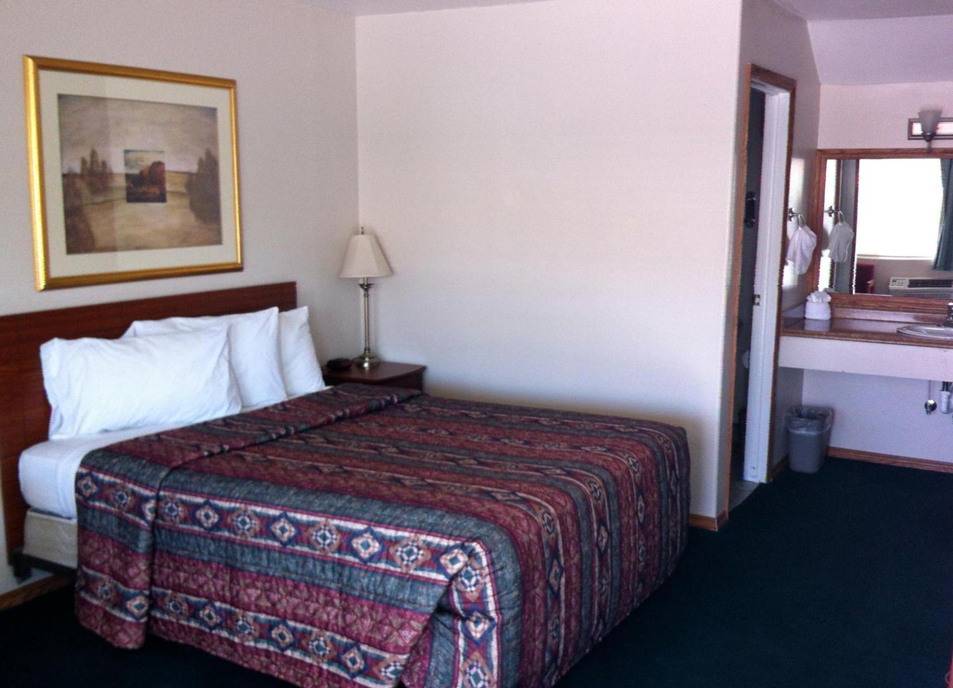 Legacy Inn photo 4