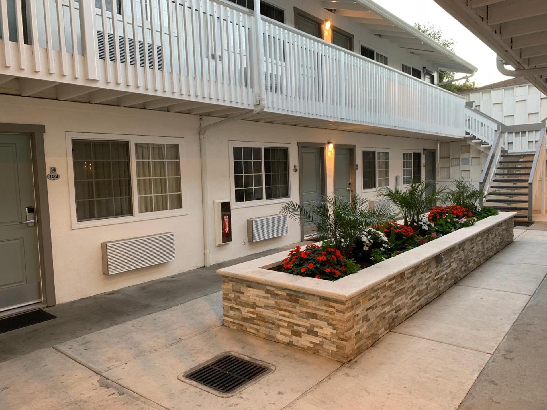 Stargazer Hotel photo 4