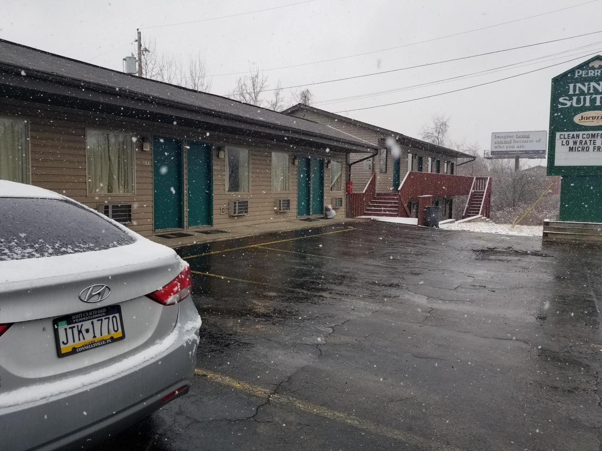 Perry-O Inn & Suites photo 8