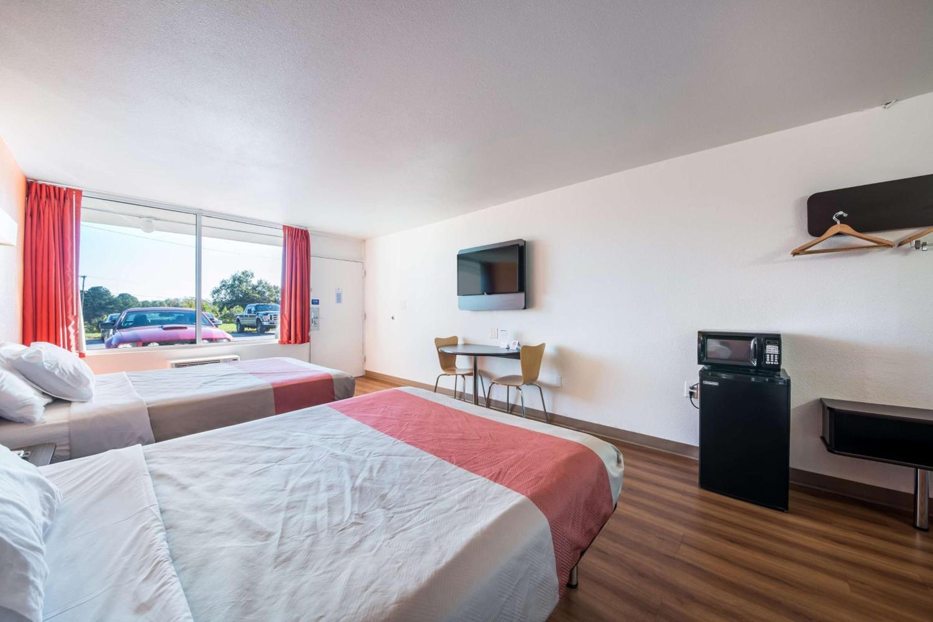Motel 6-Connellys Springs, NC photo 9