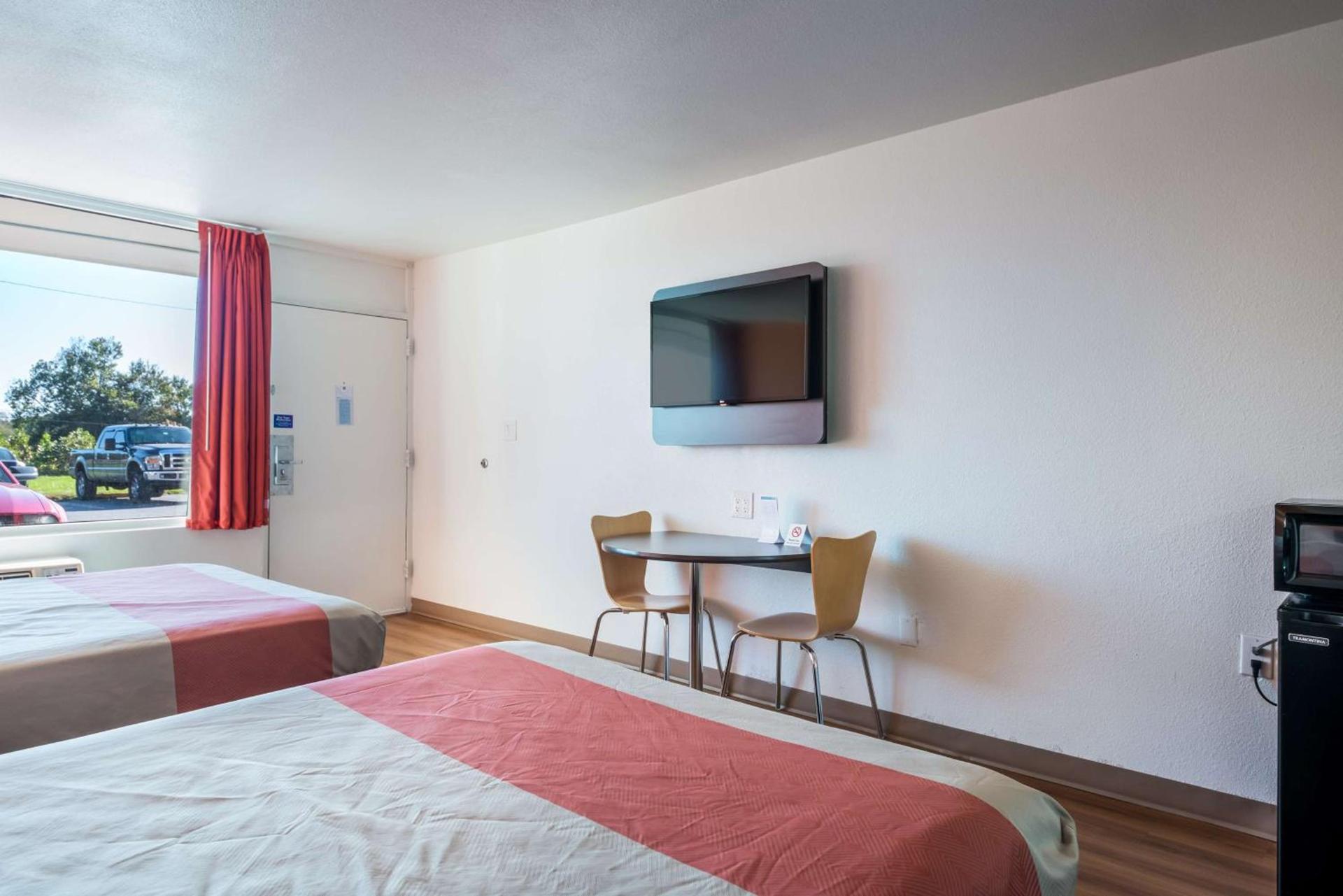 Motel 6-Connellys Springs, NC photo 10