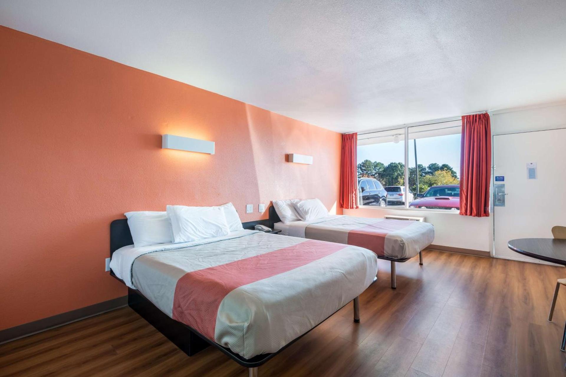 Motel 6-Connellys Springs, NC photo 12