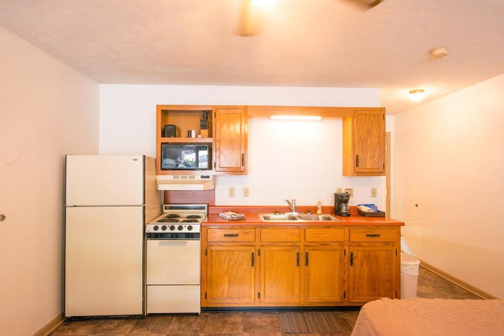 Timber Pointe Resort photo 46
