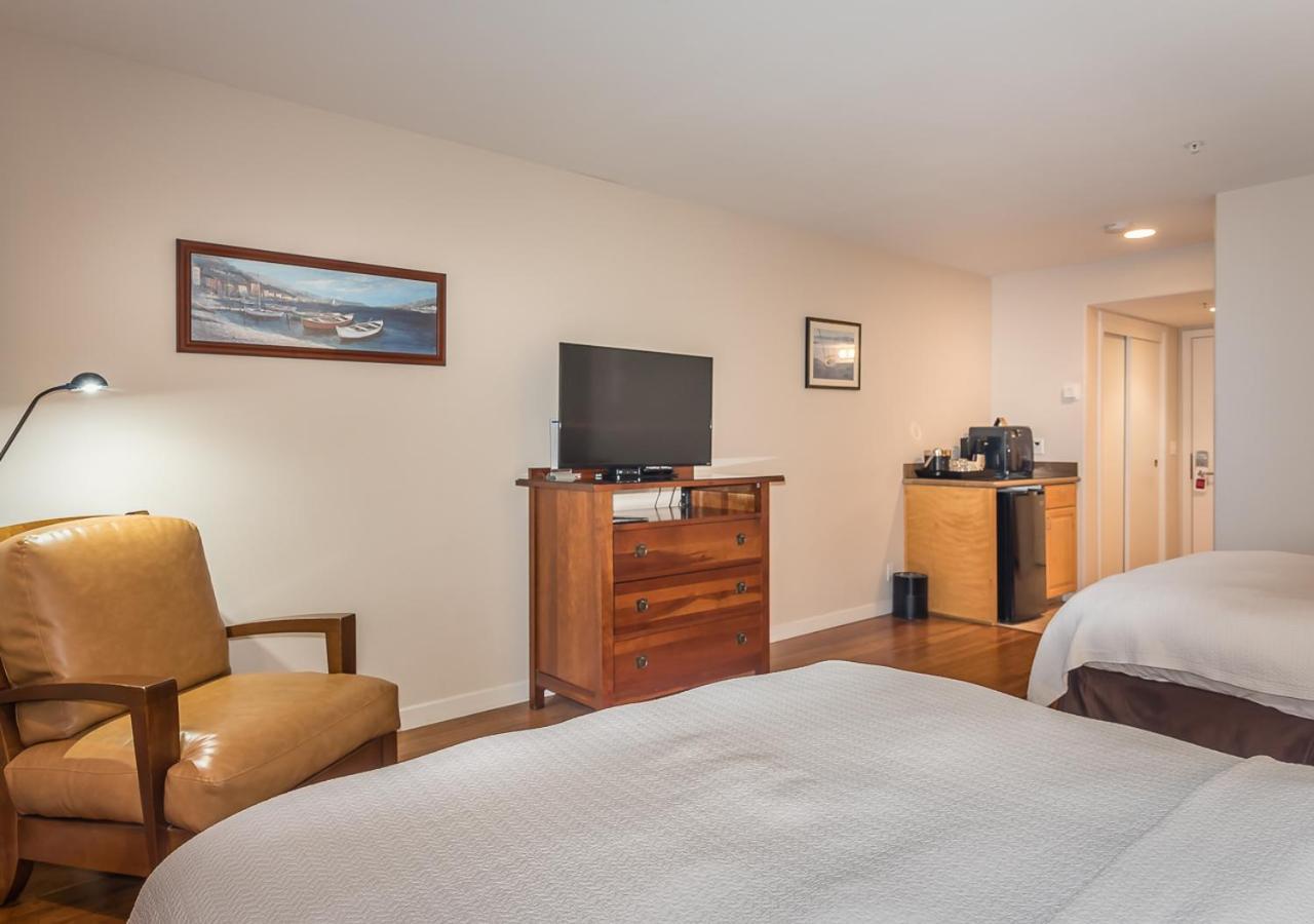 Little Sur Inn photo 15