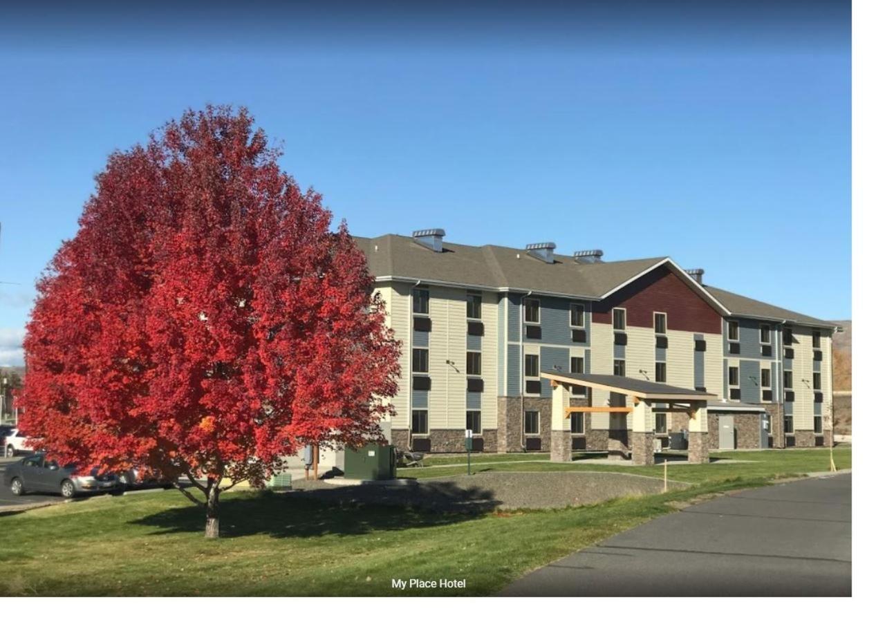 My Place Hotel-Yakima, WA photo 2