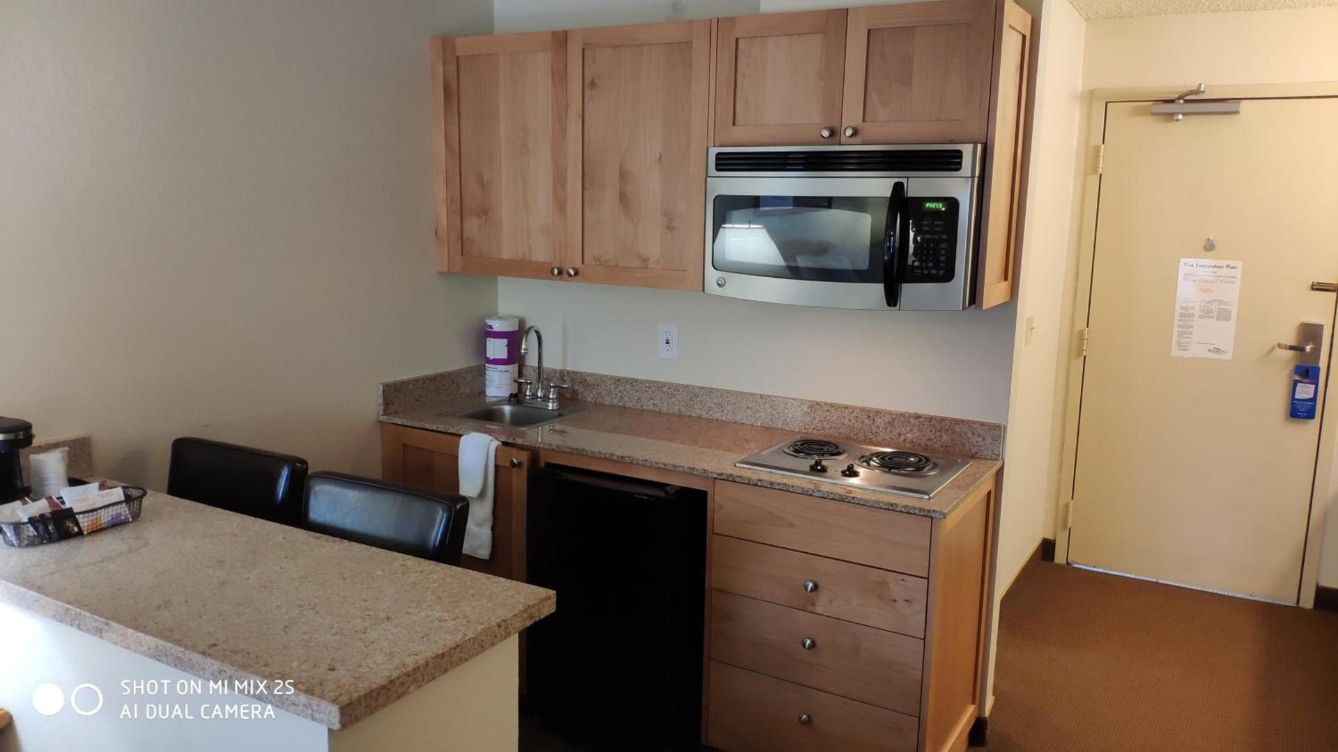 Baymont by Wyndham Yakima Riverfront photo 38