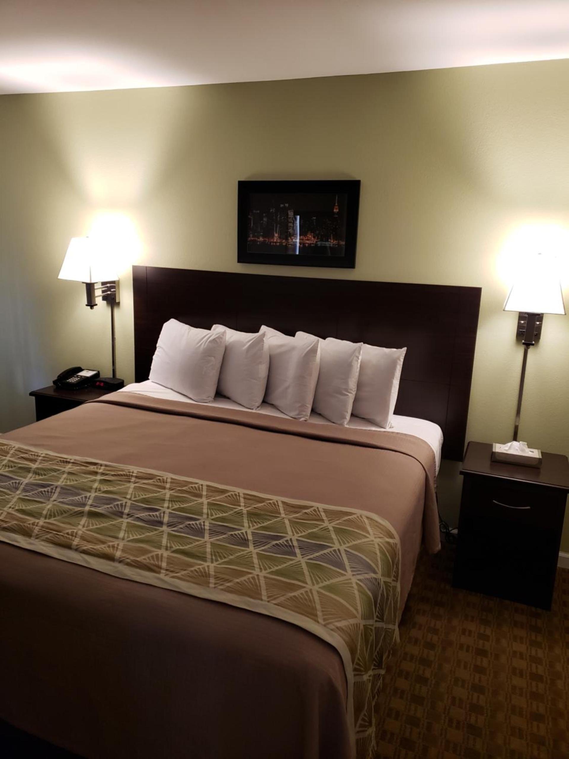 Sea Girt Lodge photo 16