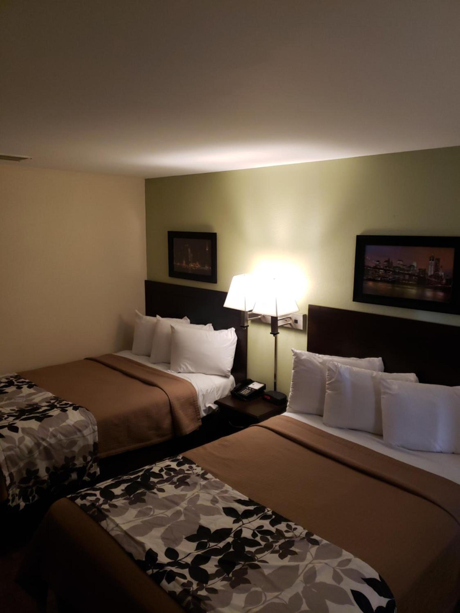 Sea Girt Lodge photo 15