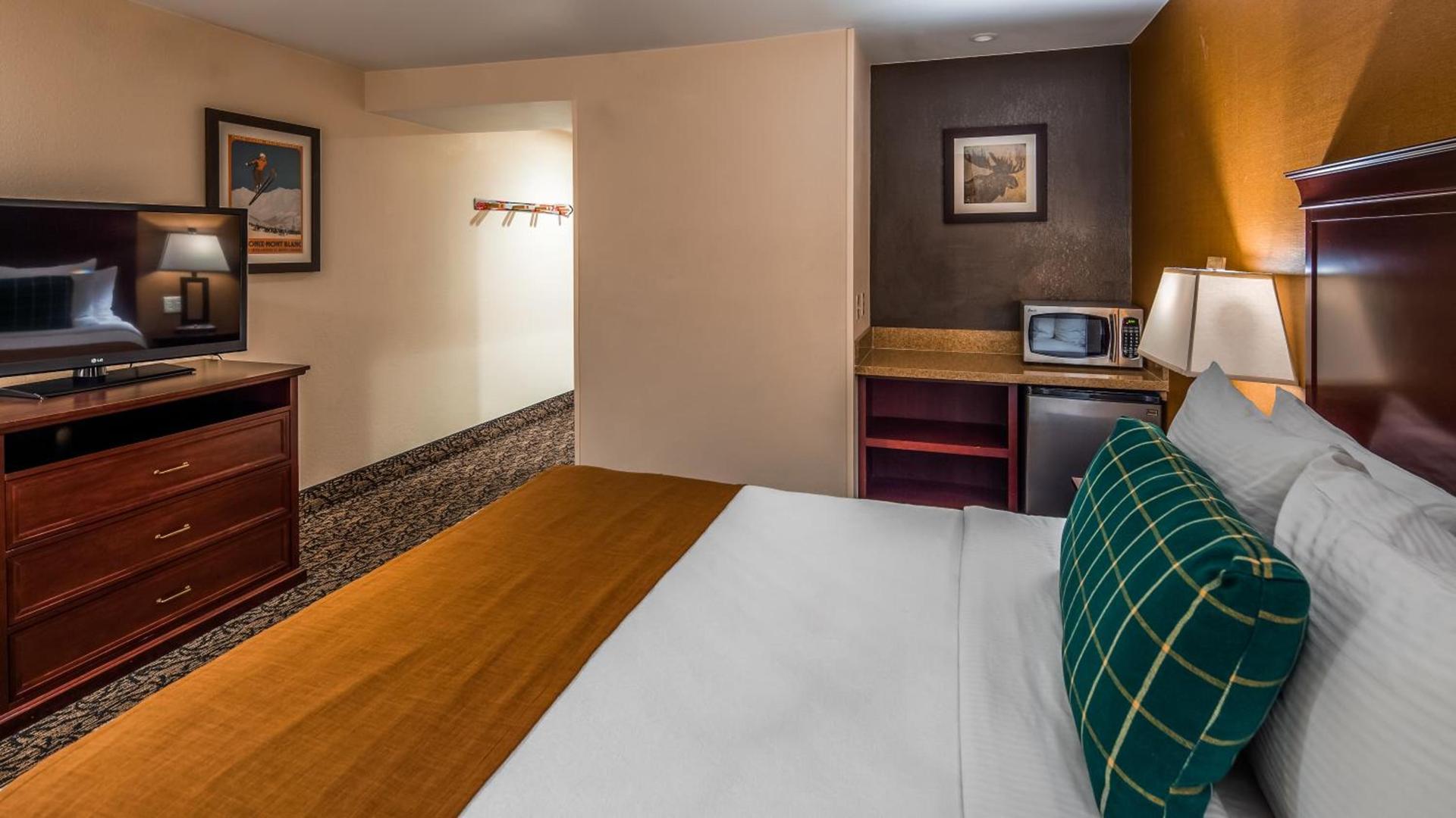 Best Western Plus Truckee-Tahoe Hotel photo 28