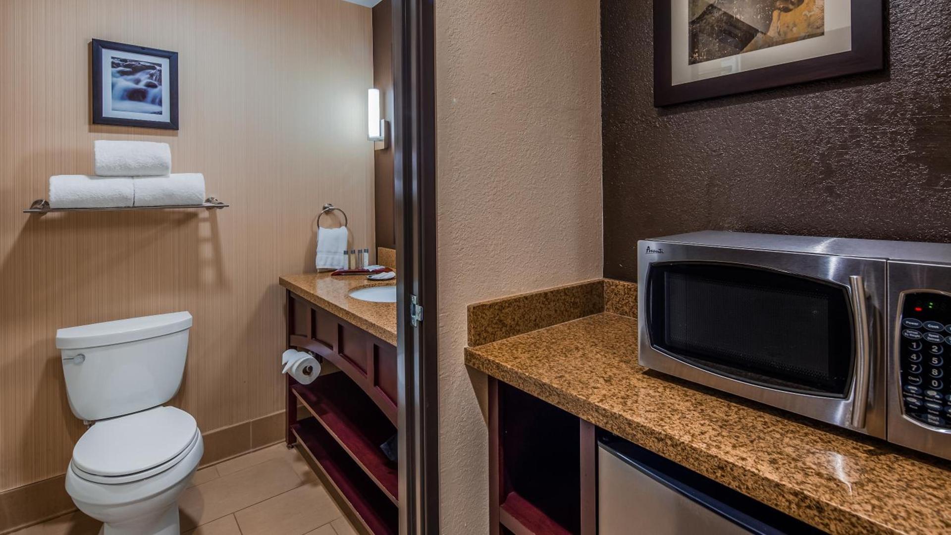 Best Western Plus Truckee-Tahoe Hotel photo 29