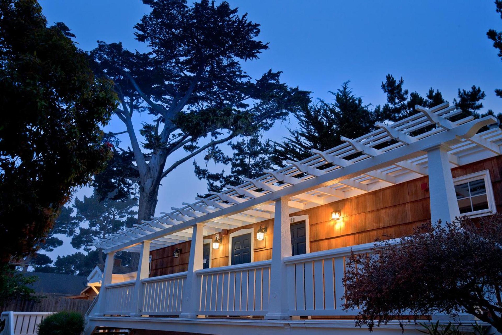 Lighthouse Lodge & Cottages photo 3