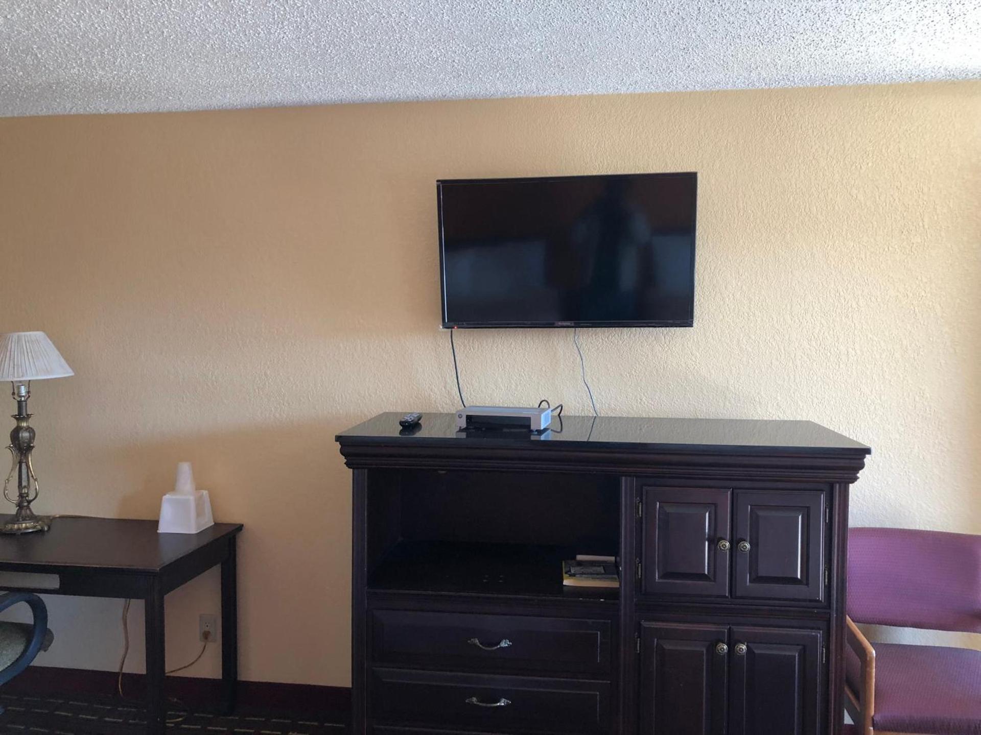Dogwood Park Inn photo 5