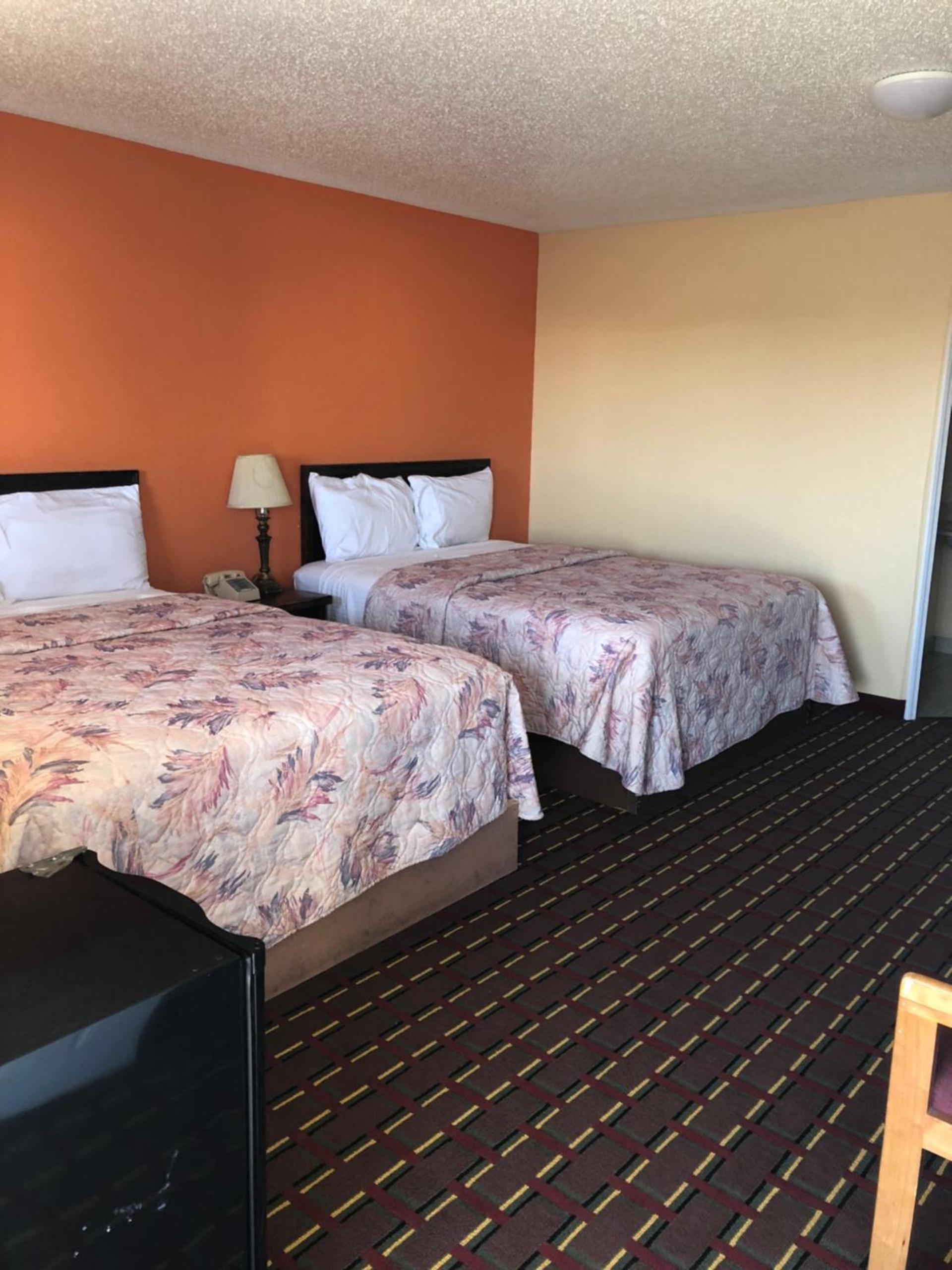Dogwood Park Inn photo 7