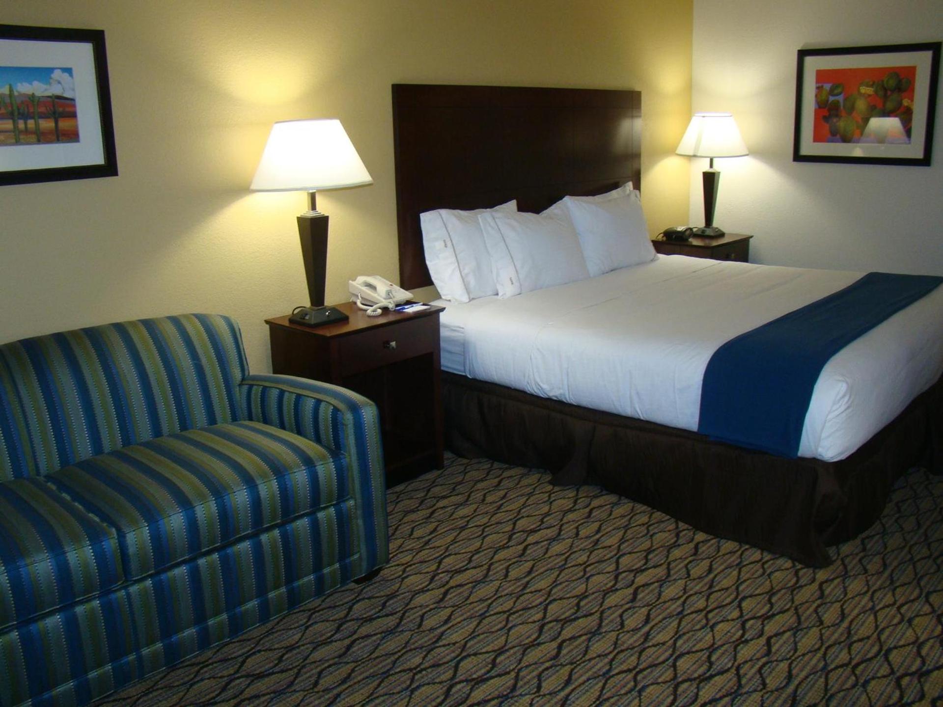 Holiday Inn Express Scottsdale North by IHG photo 39