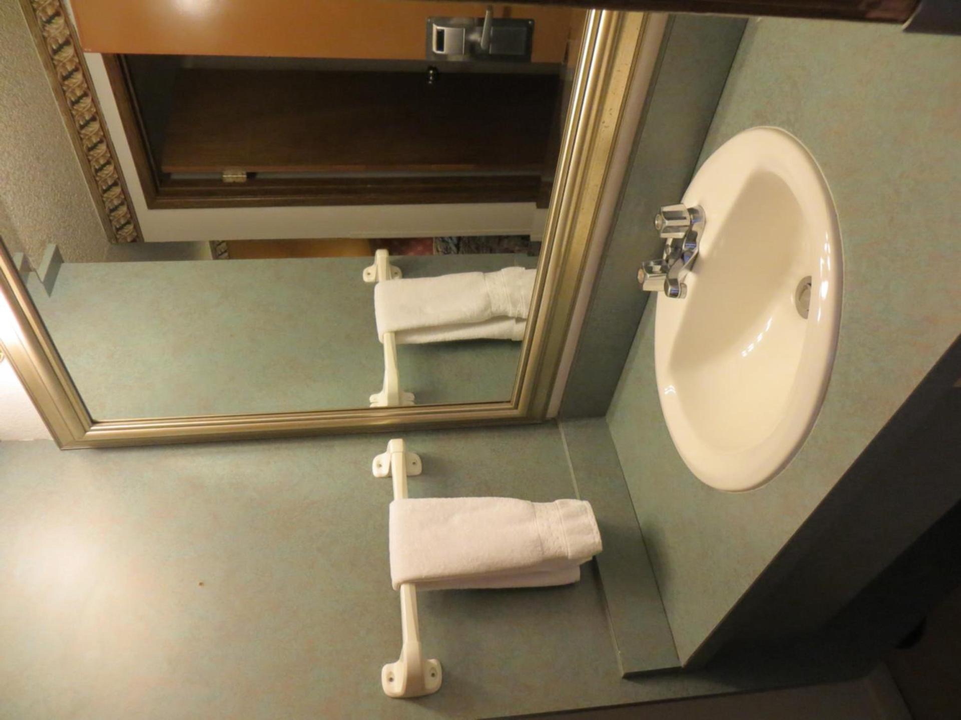 Portland Inn photo 15