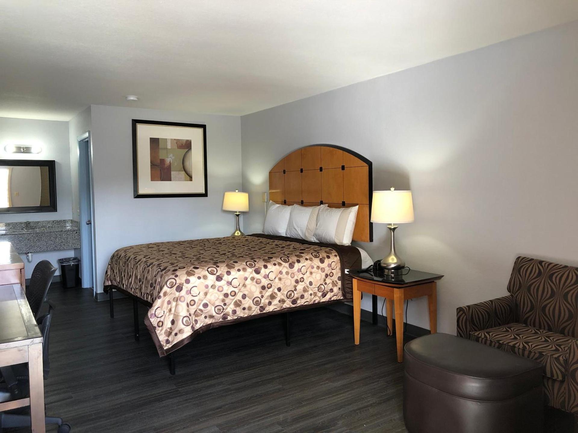 Magnolia Inn Laurens photo 9