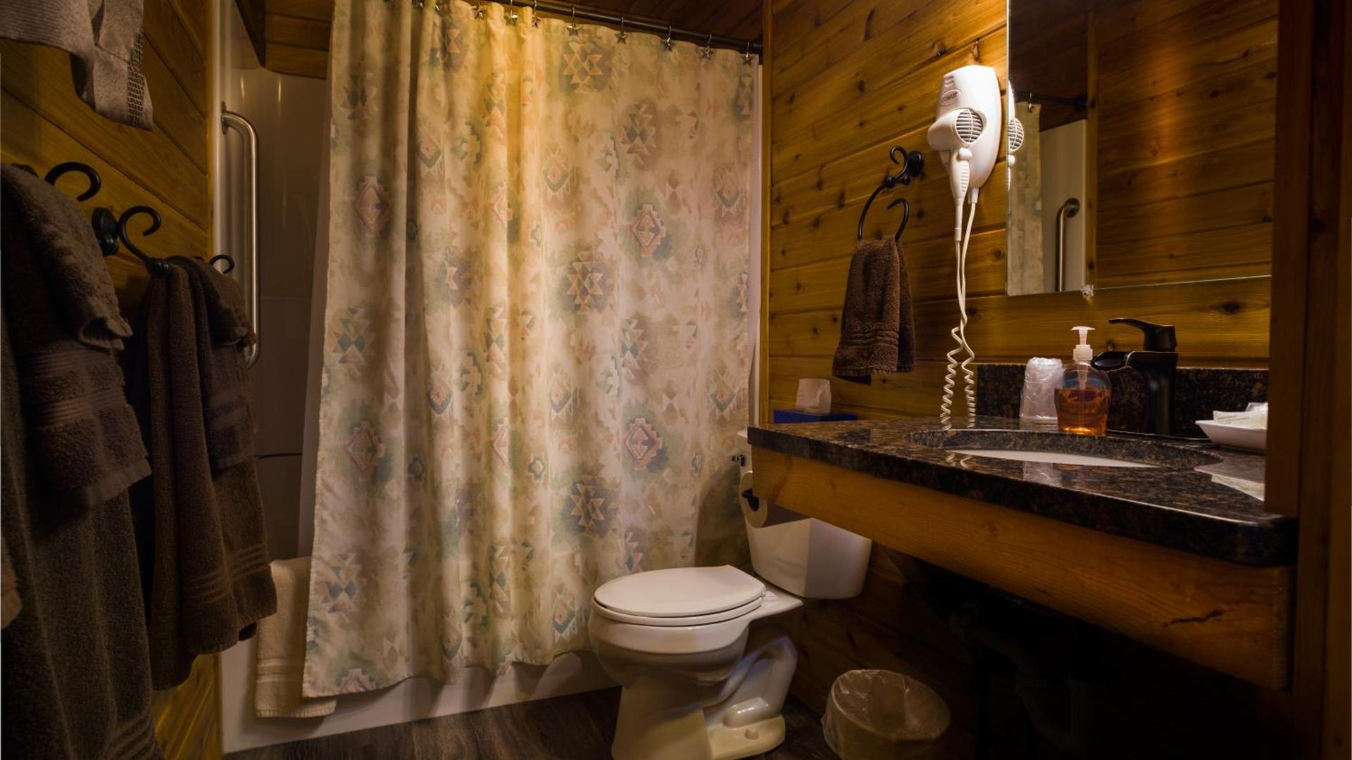 Curriers Lakeview Lodge photo 23