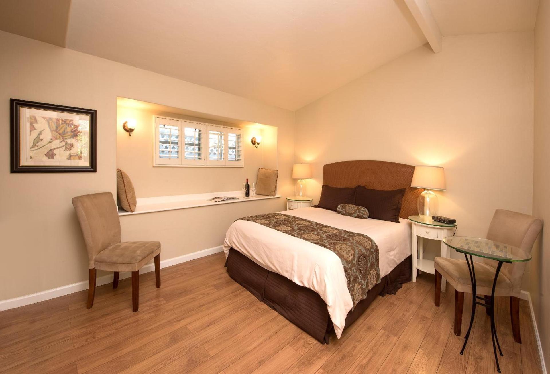 Sunset Inn Pacific Grove photo 4