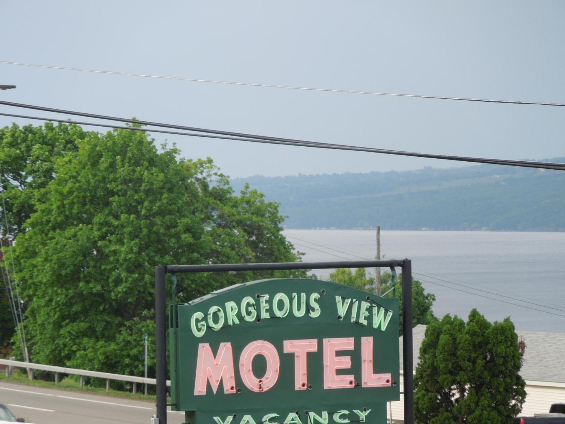 Gorgeous View Motel photo 4