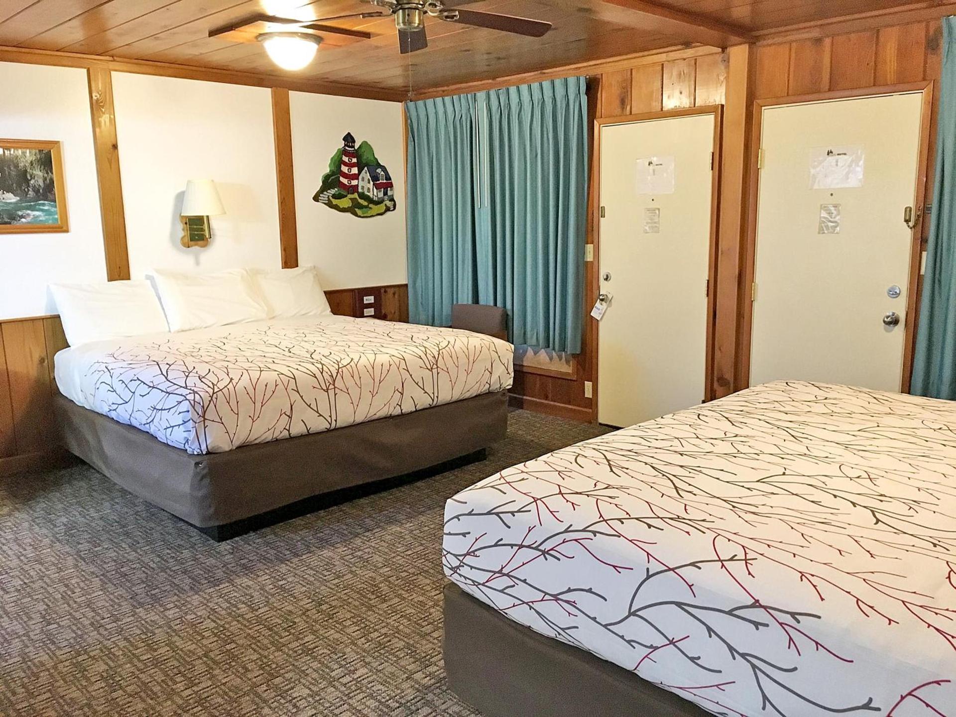 Park Motel and Cabins photo 64