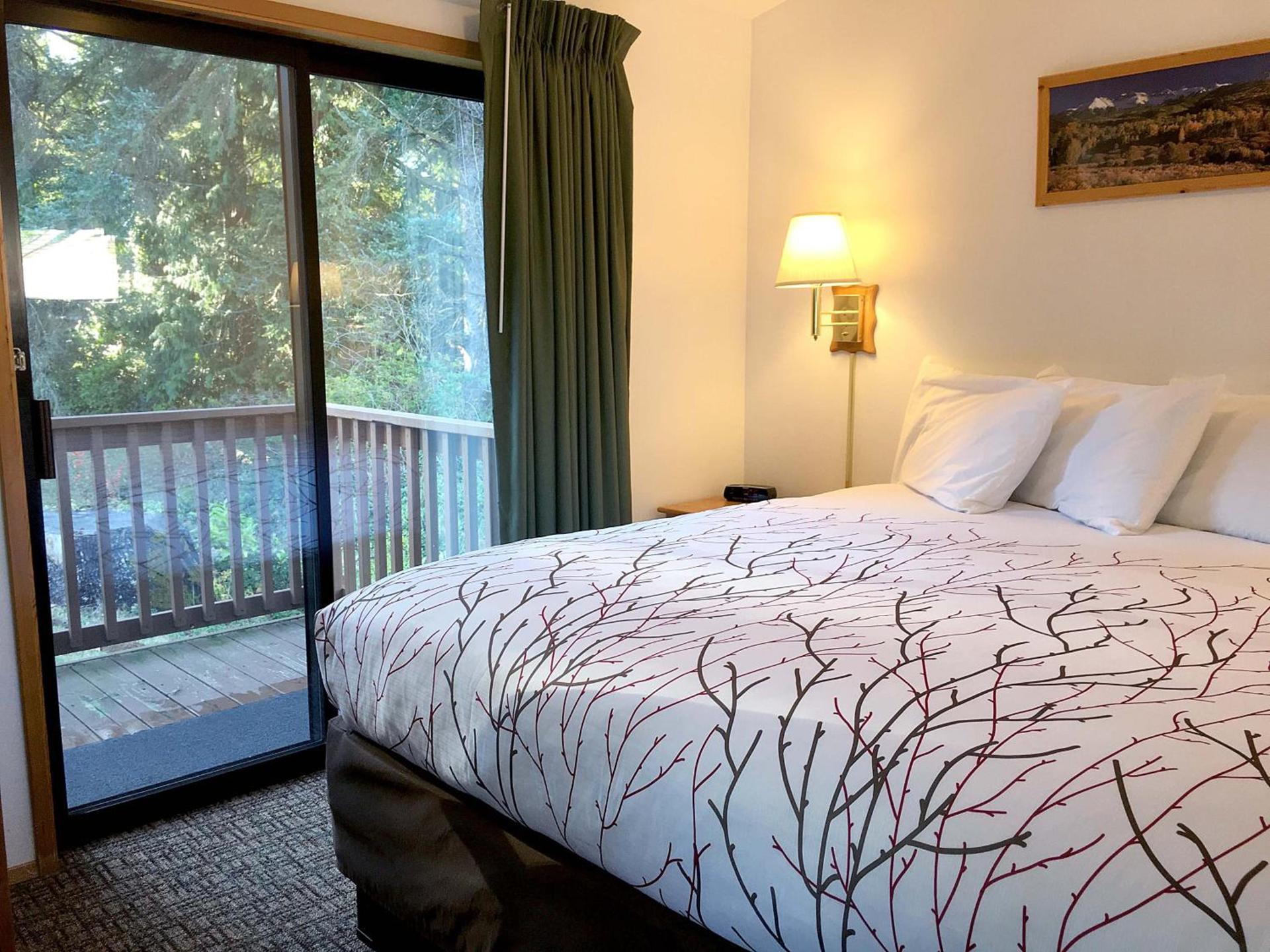 Park Motel and Cabins photo 32